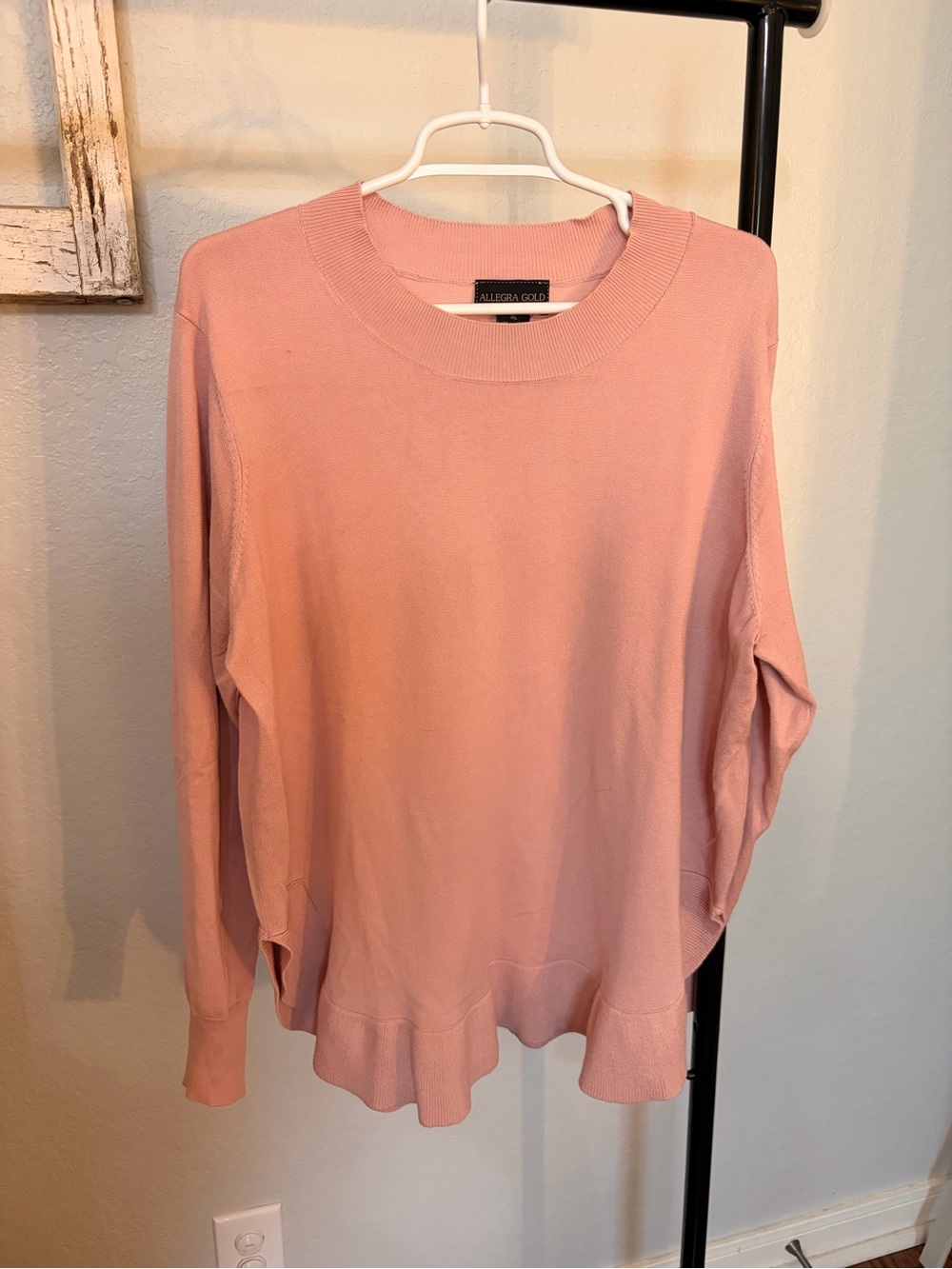 Dusty Pink Crewneck scoop Hem Sweater
